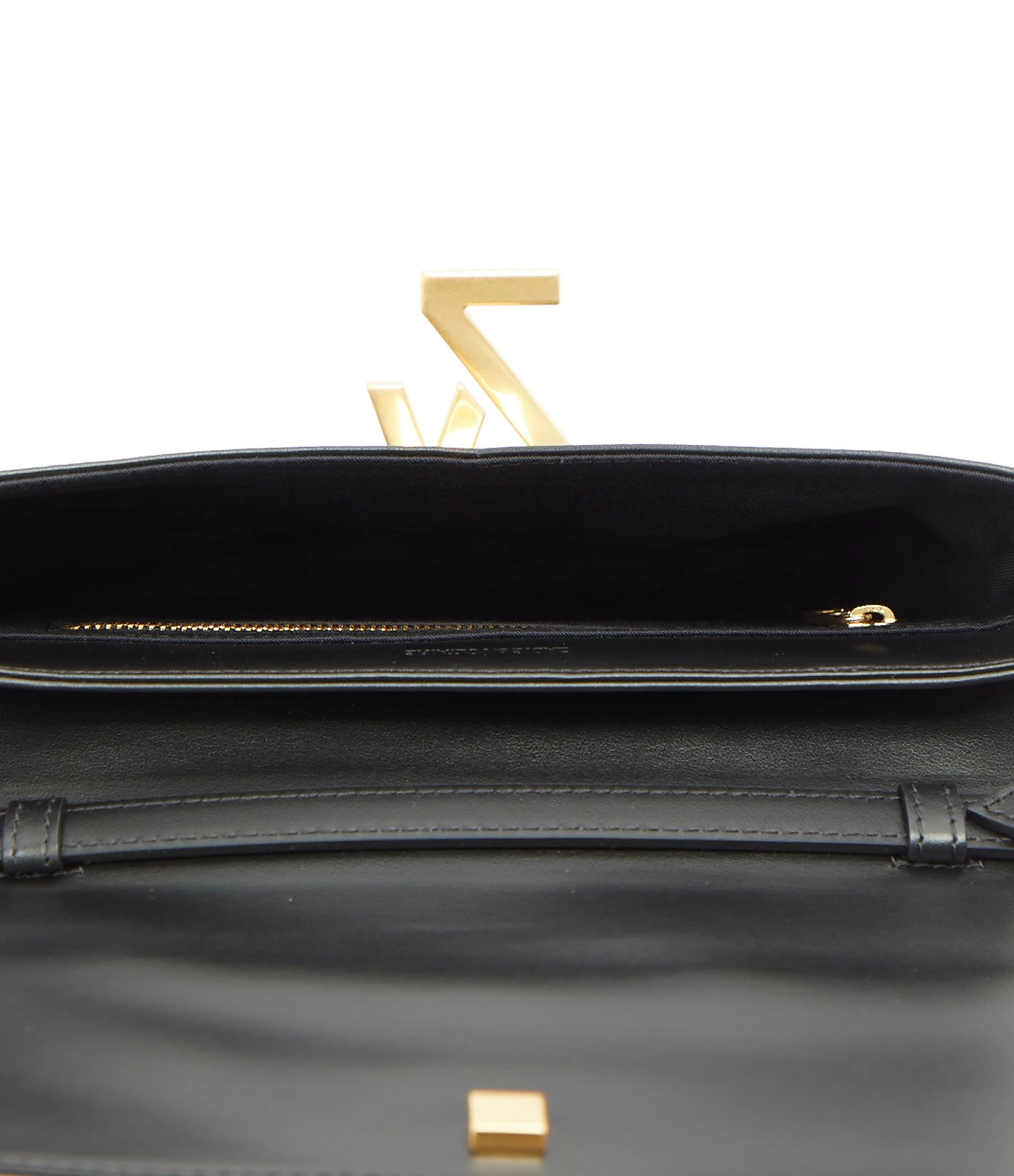 ZADIG & VOLTAIRE Sac ZV Initiale La Clutch Cuir Noir 5 ZADIG & VOLTAIRE Sac ZV Initiale La Clutch Cuir Noir – Image 3