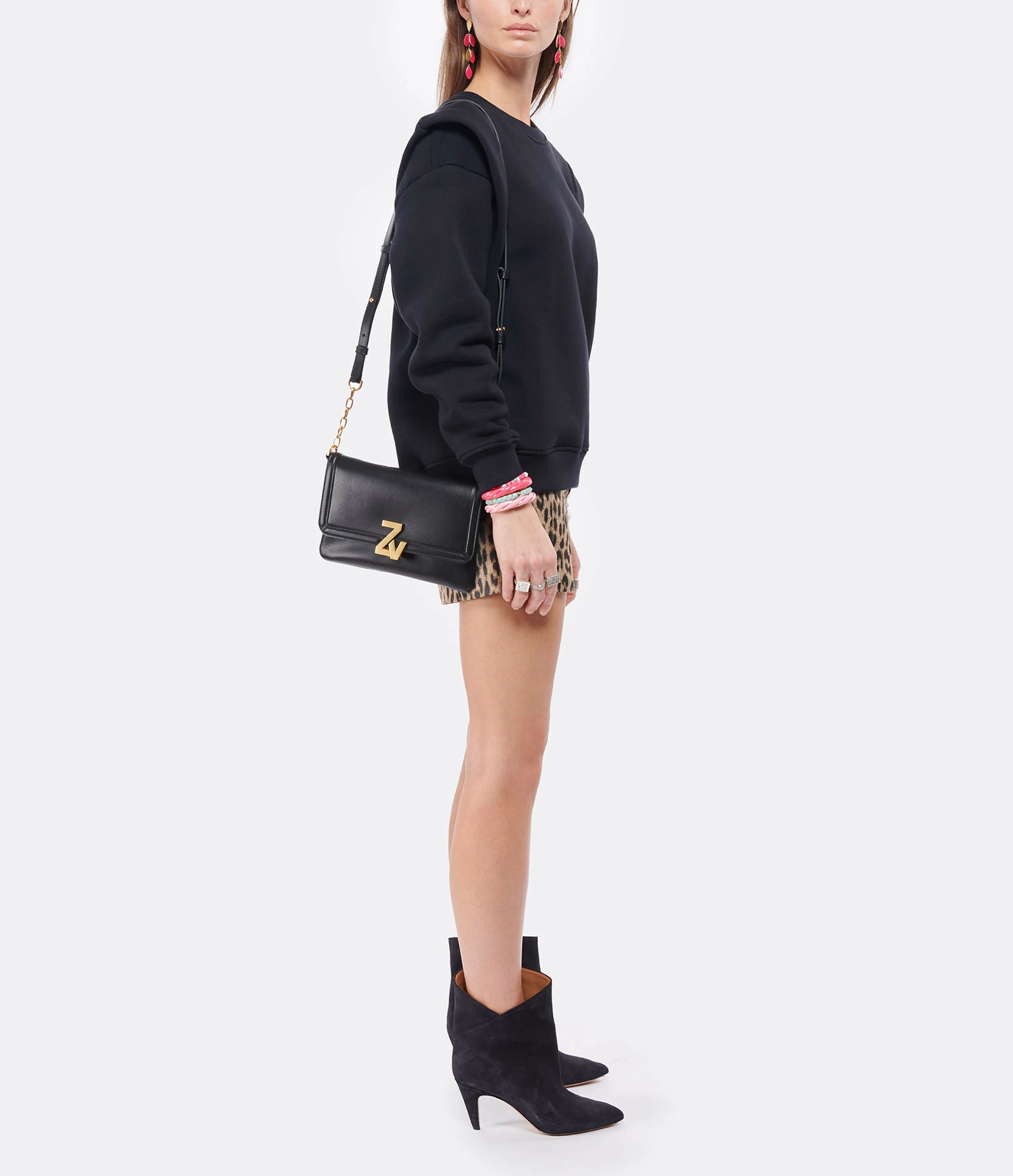 ZADIG & VOLTAIRE Sac ZV Initiale La Clutch Cuir Noir 8 ZADIG & VOLTAIRE Sac ZV Initiale La Clutch Cuir Noir – Image 6