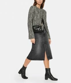 Sac Baby Charly Cuir Embossé Croco Noir, Collaboration Lulli X Claris Virot 13 Sac Baby Charly Cuir Embossé Croco Noir, Collaboration Lulli X Claris Virot -jerome dreyfuss shop unnamed file 1601