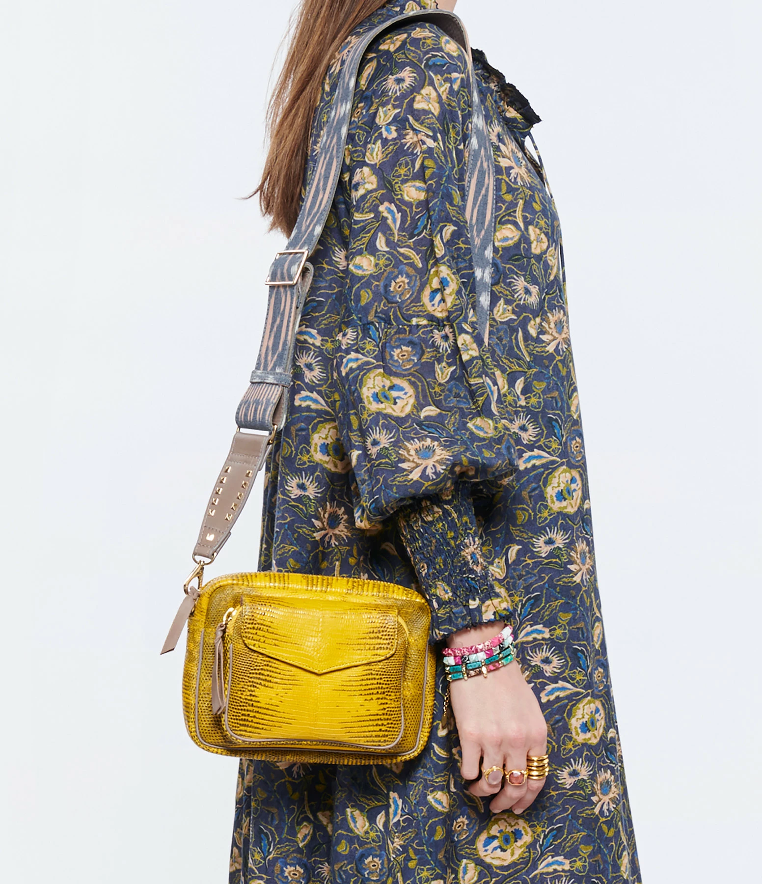 CLARIS VIROT Sac Charly Lézard Jaune Endek 7 CLARIS VIROT Sac Charly Lézard Jaune Endek – Image 5