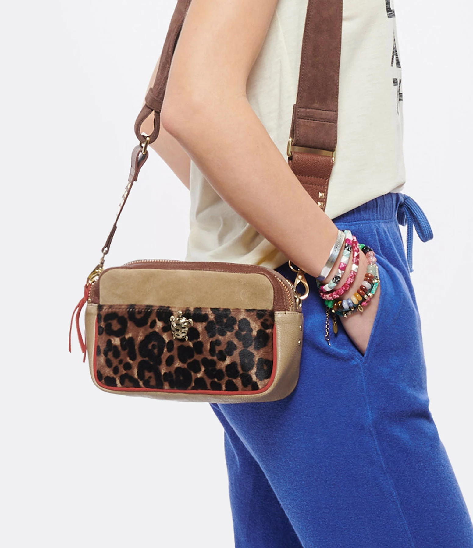 CLARIS VIROT Sac Lily Cuir Léopard Sable 7 CLARIS VIROT Sac Lily Cuir Léopard Sable – Image 5