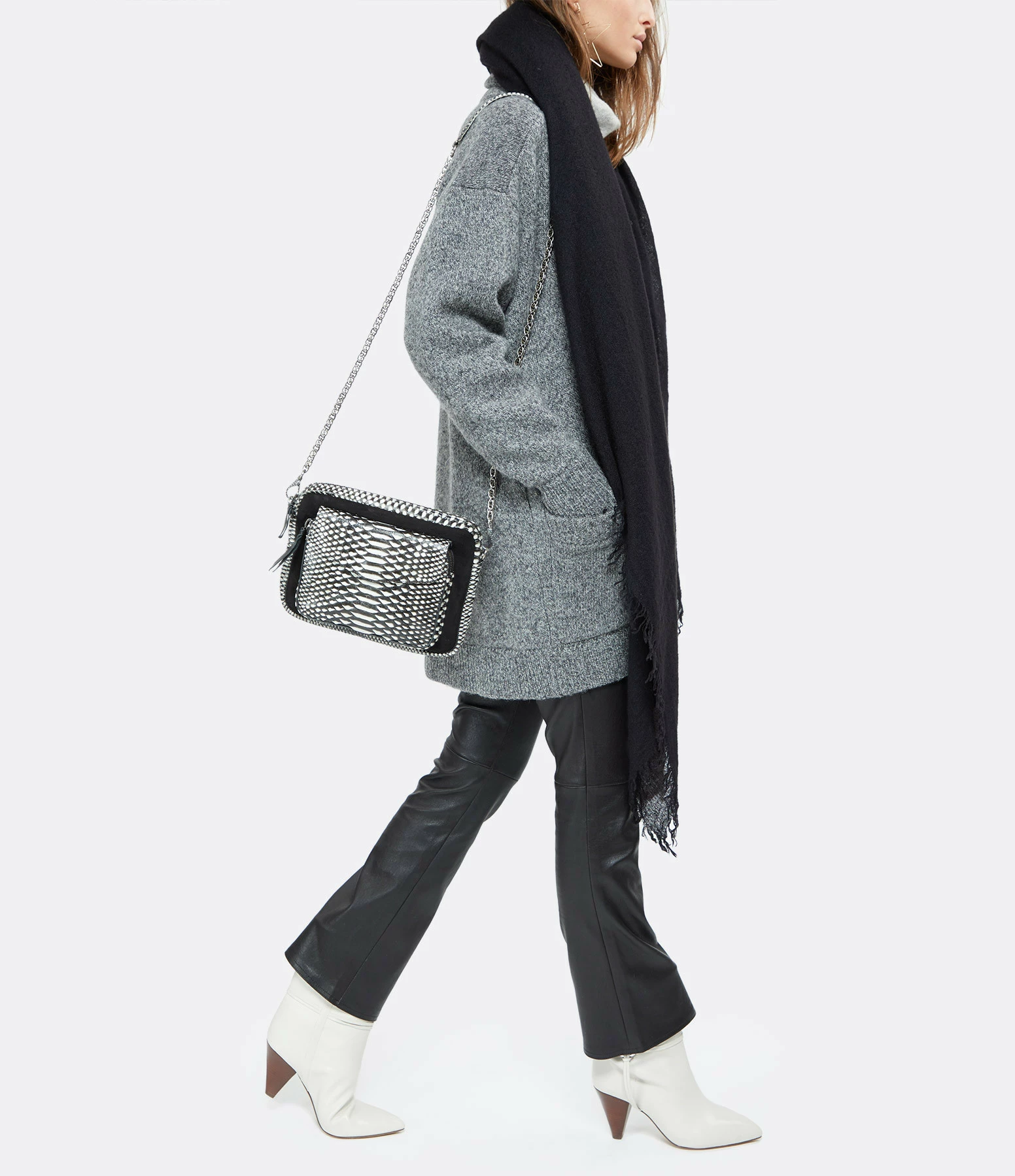 CLARIS VIROT Sac Big Charly Python, Suédé Noir Blanc 8 CLARIS VIROT Sac Big Charly Python, Suédé Noir Blanc – Image 6