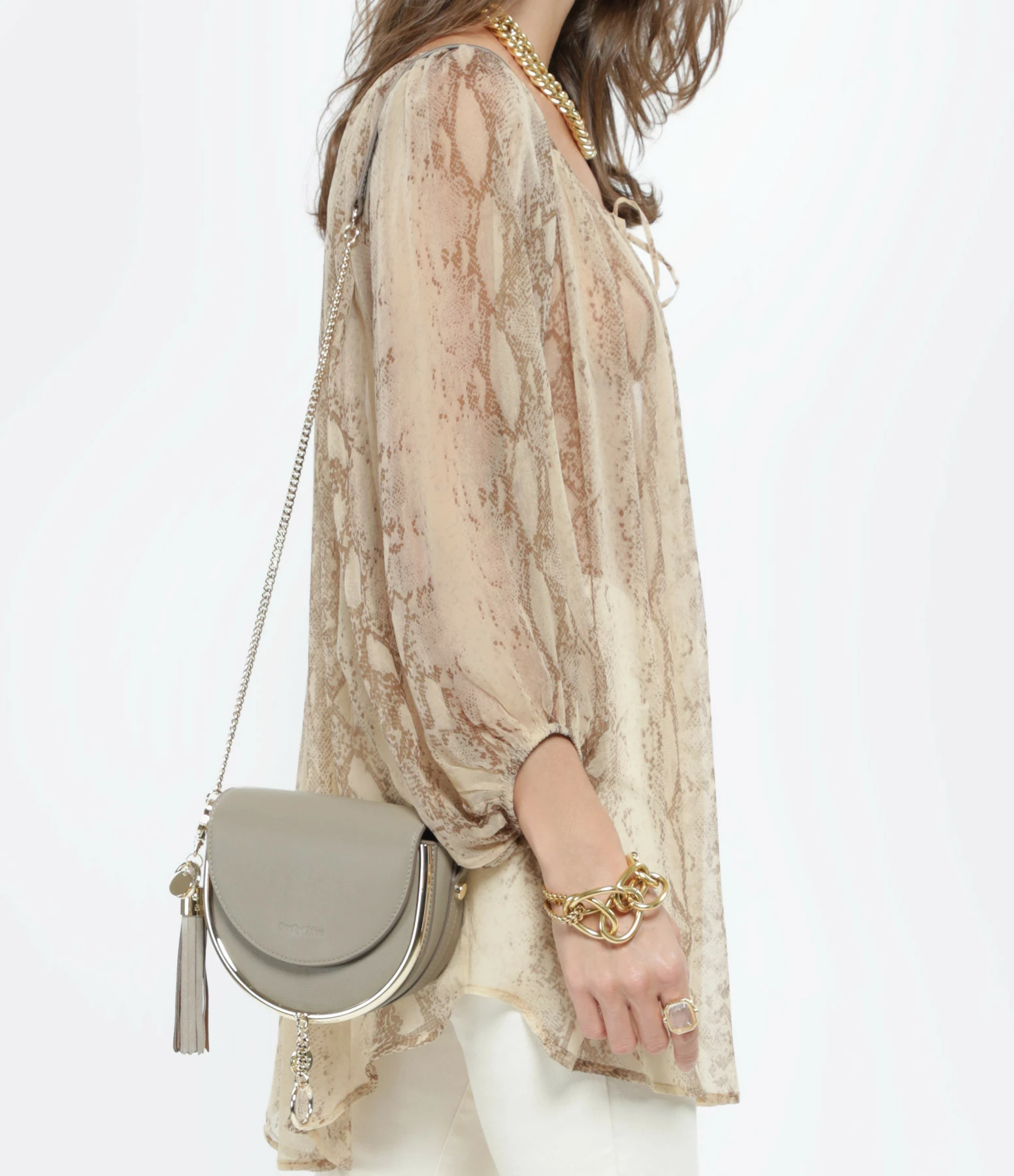 SEE BY CHLOE Sac Mara Cuir Lisse Motty Grey 7 SEE BY CHLOE Sac Mara Cuir Lisse Motty Grey – Image 5