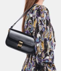 A.P.C. Sac Grace Baguette Cuir Lisse Noir 12 A.P.C. Sac Grace Baguette Cuir Lisse Noir -jerome dreyfuss shop unnamed file 2475