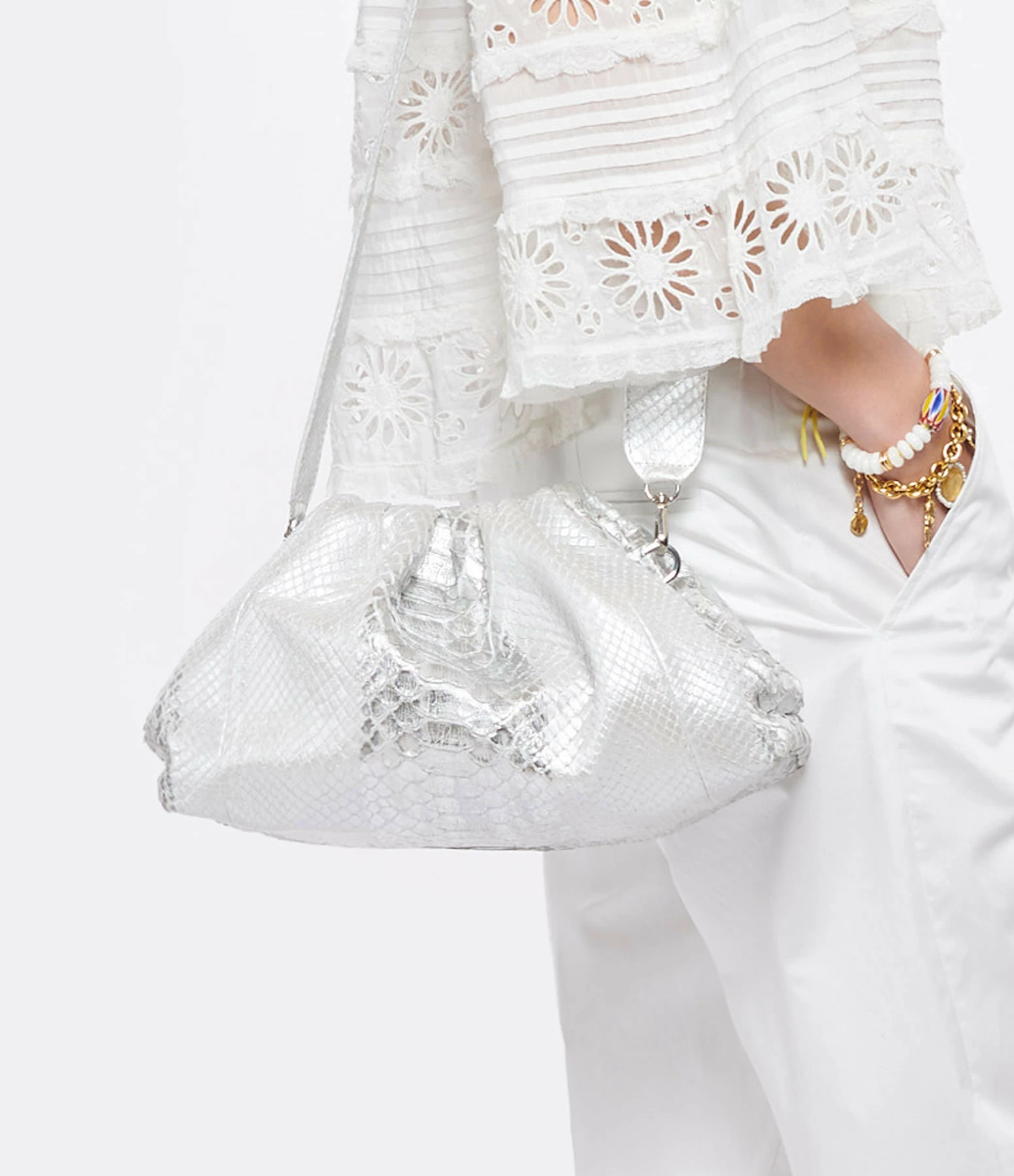 SISTA PARIS Sac Big Uniq Cuir Souple Python Blanc Argenté 7 SISTA PARIS Sac Big Uniq Cuir Souple Python Blanc Argenté – Image 5
