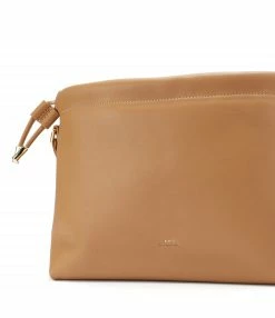 A.P.C. Sac Ninon Caramel 11 A.P.C. Sac Ninon Caramel -jerome dreyfuss shop unnamed file 2578