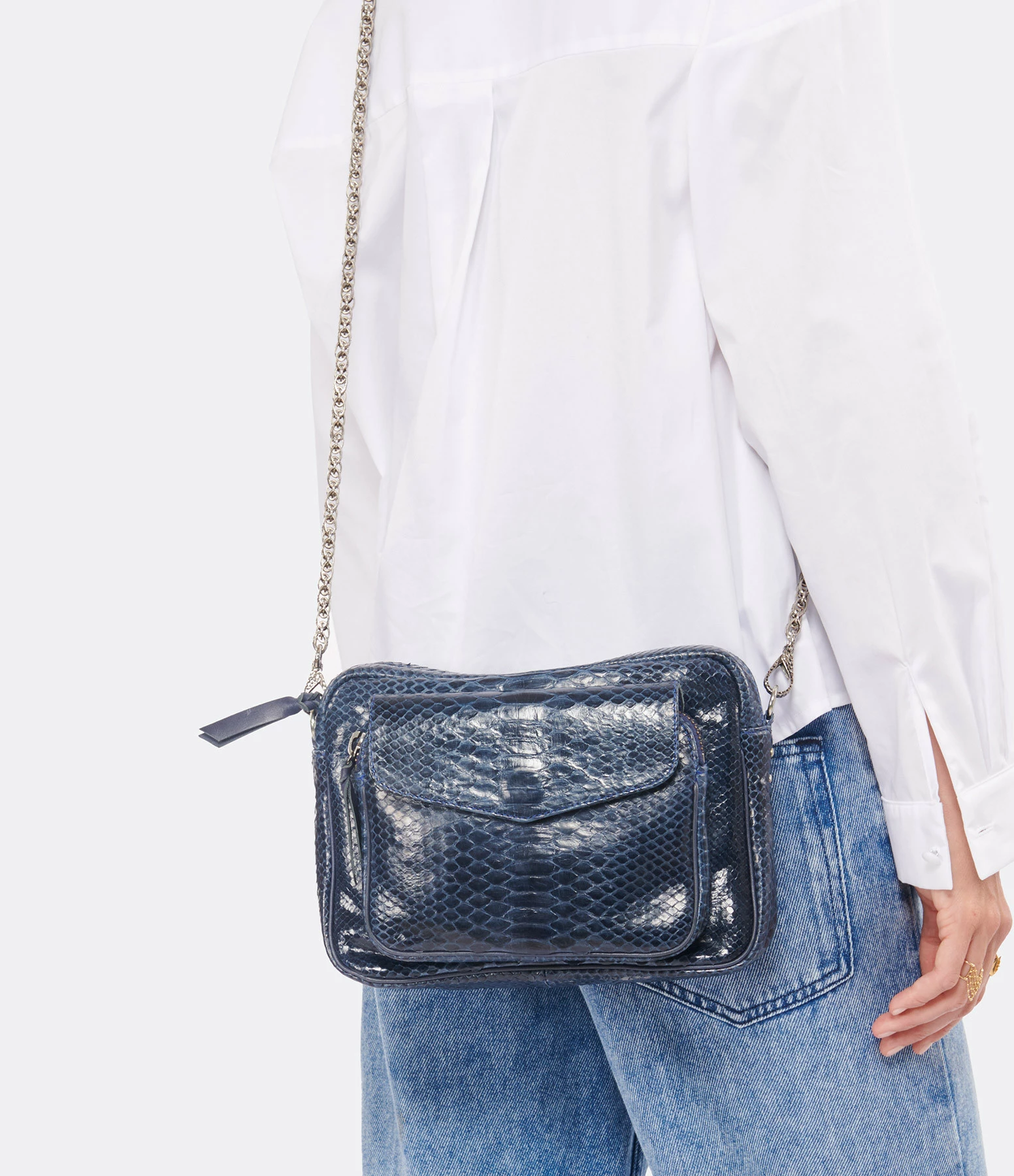 CLARIS VIROT Sac Big Charly Python Navy Argentée 7 CLARIS VIROT Sac Big Charly Python Navy Argentée – Image 5
