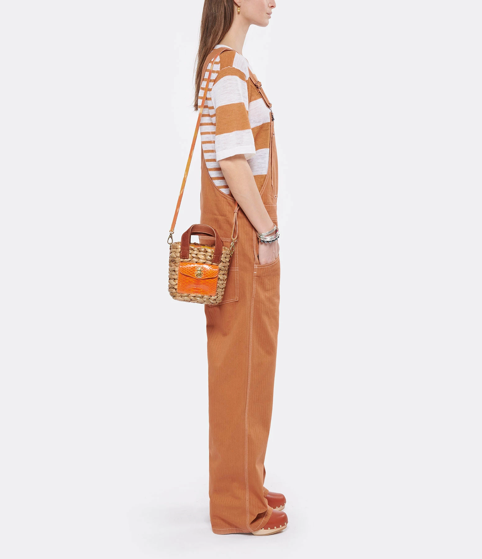 CLARIS VIROT Panier Joe Cuir Orange 7 CLARIS VIROT Panier Joe Cuir Orange – Image 5