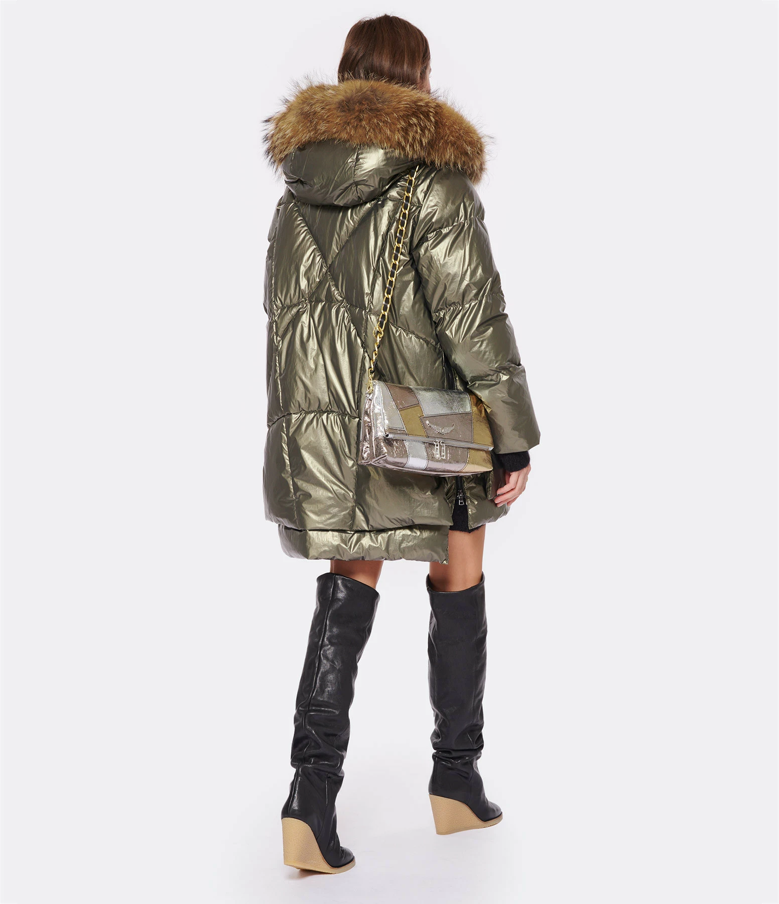 ZADIG & VOLTAIRE Sac Rocky Vintage Metal Patchwork Cuir Argenté 10 ZADIG & VOLTAIRE Sac Rocky Vintage Metal Patchwork Cuir Argenté – Image 8