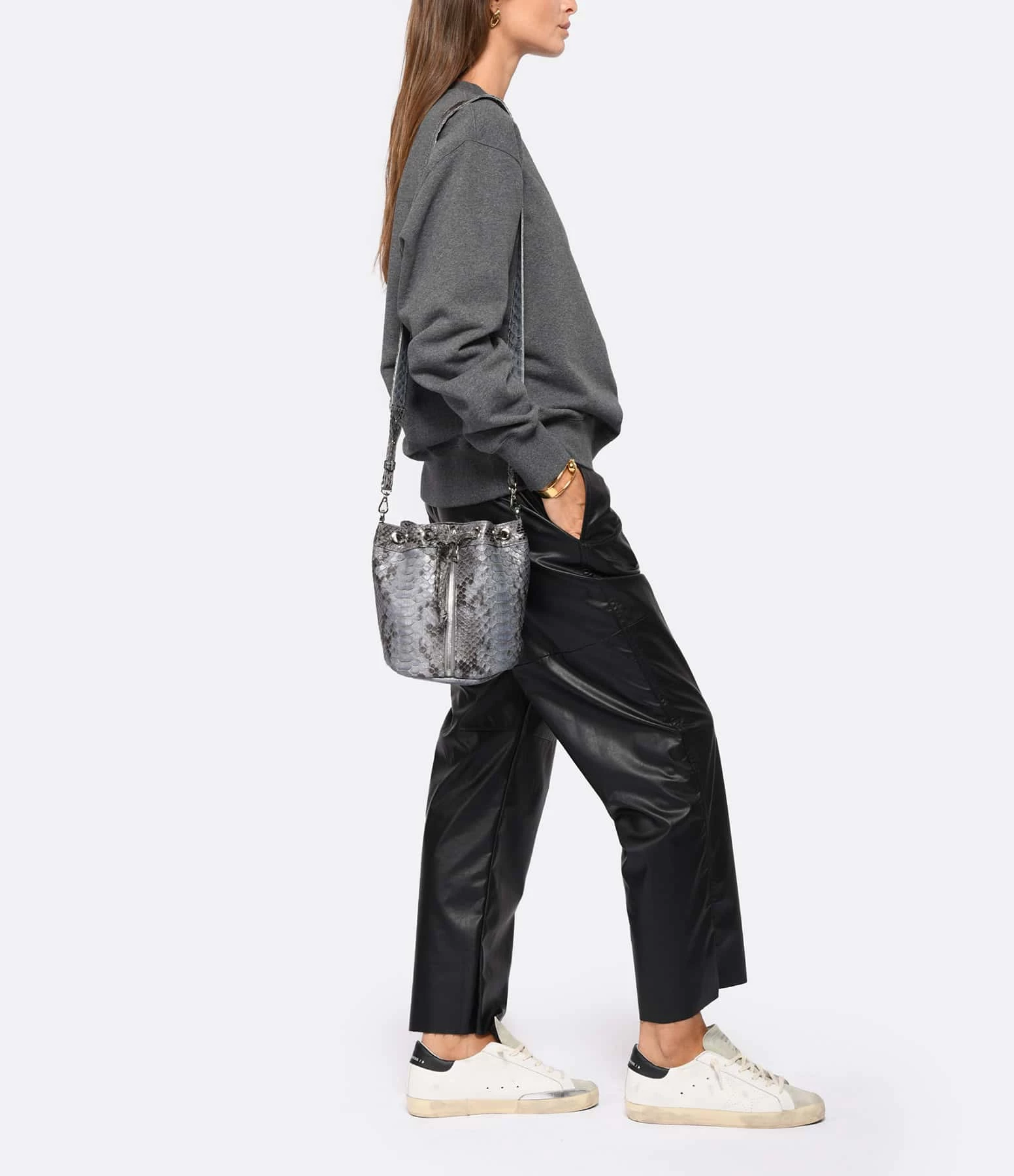 SISTA PARIS Sac Amber Cuir Python Gris 8 SISTA PARIS Sac Amber Cuir Python Gris – Image 6