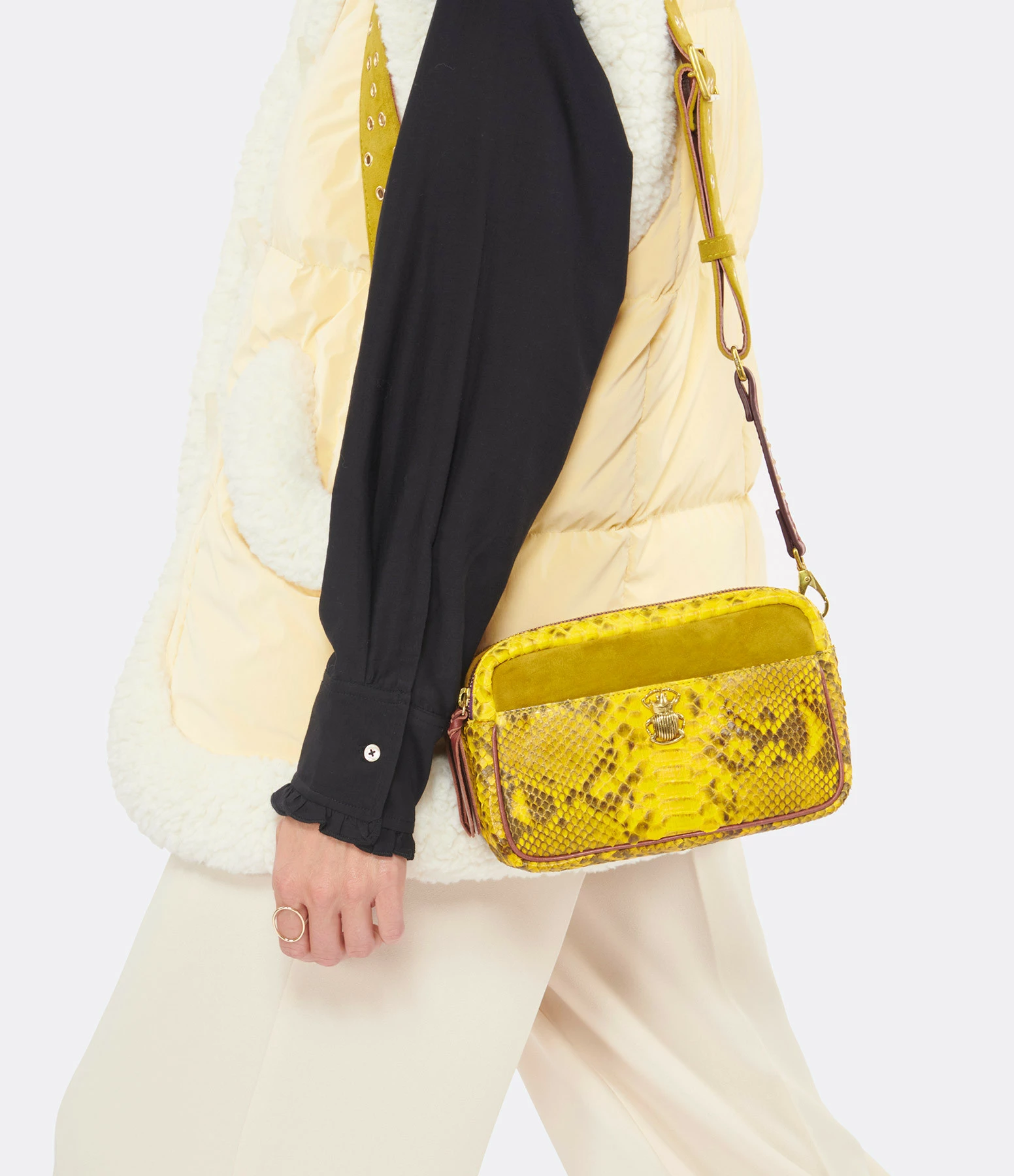 CLARIS VIROT Sac Lily Python Safran 7 CLARIS VIROT Sac Lily Python Safran – Image 5