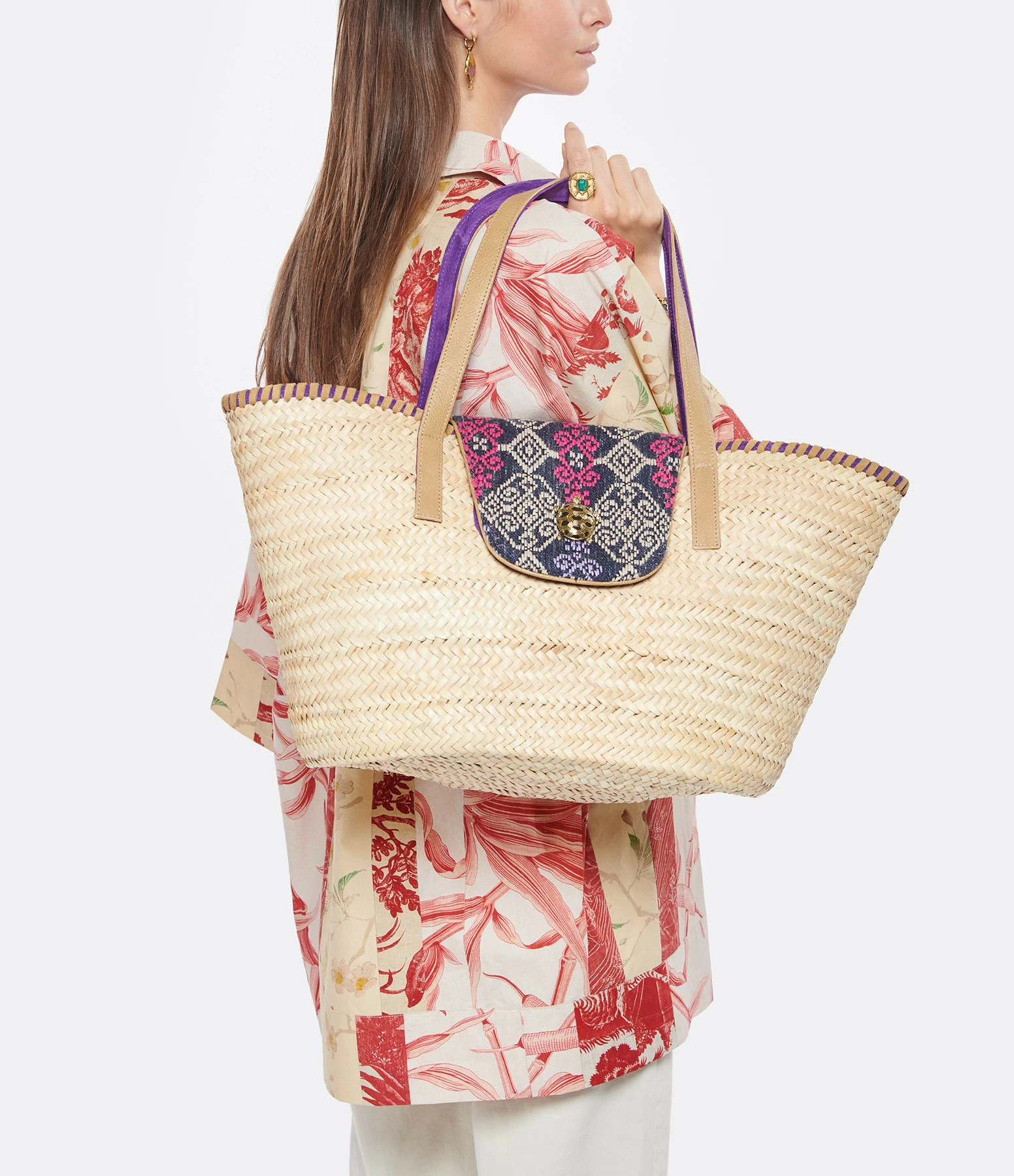 CLARIS VIROT Panier Zoé Sumba Indigo Cuir Sable 7 CLARIS VIROT Panier Zoé Sumba Indigo Cuir Sable – Image 5