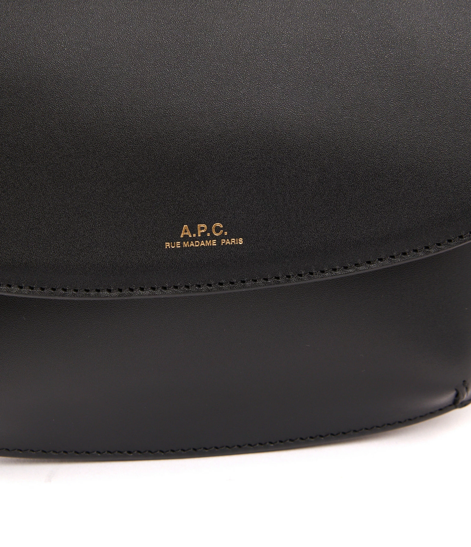 A.P.C. Sac Sarah Épaule Sangle Mini Cuir Noir 6 A.P.C. Sac Sarah Épaule Sangle Mini Cuir Noir – Image 4